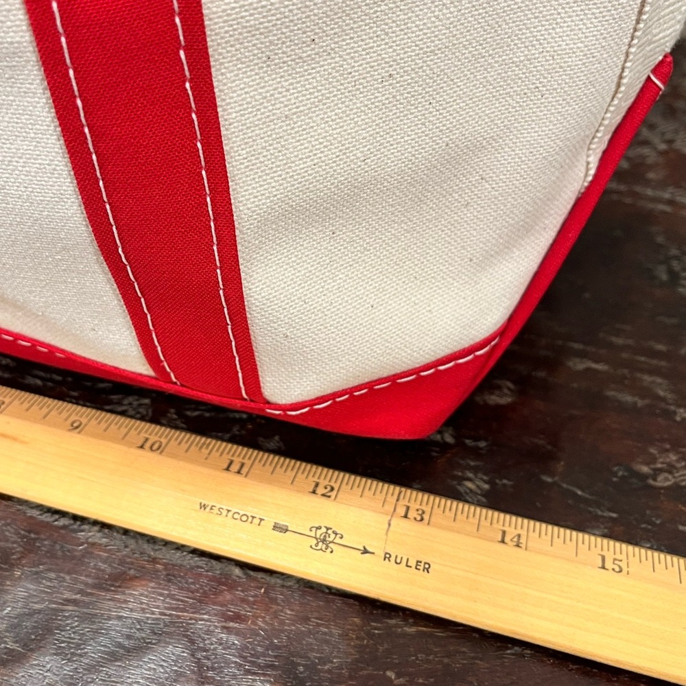 LL Bean Boat & Tote Medium Zip Top Red - Picture 8 of 13